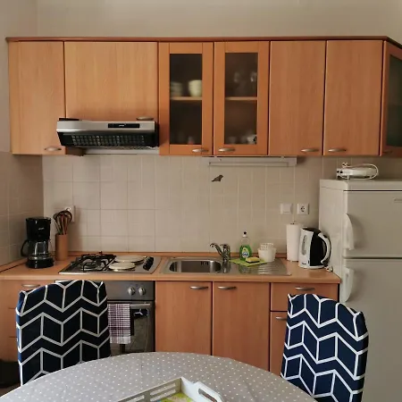 Pod Forticu Διαμέρισμα Χβαρ